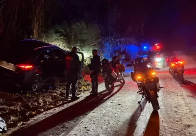Homens batem carro, abandonam veículo e roubam moto de quem parou para ajudar em Ipu